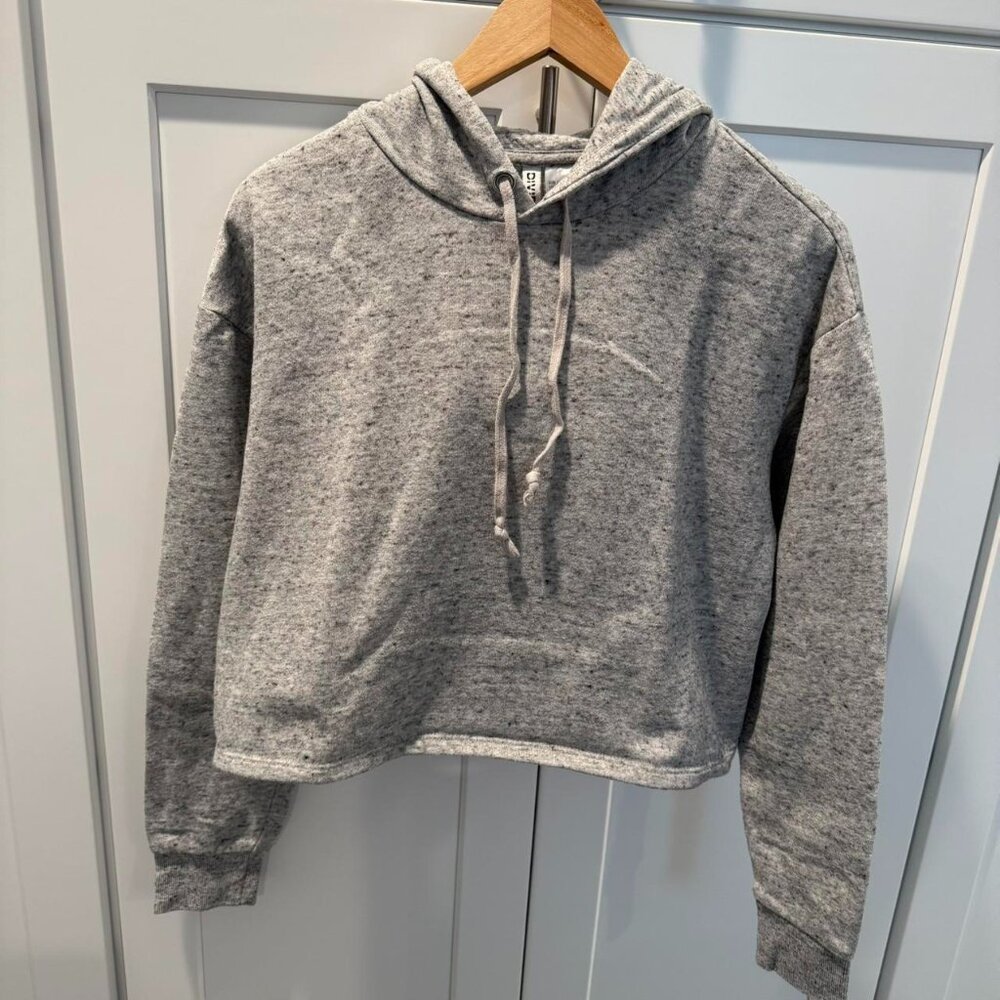 H&M Grey cropped hoodie